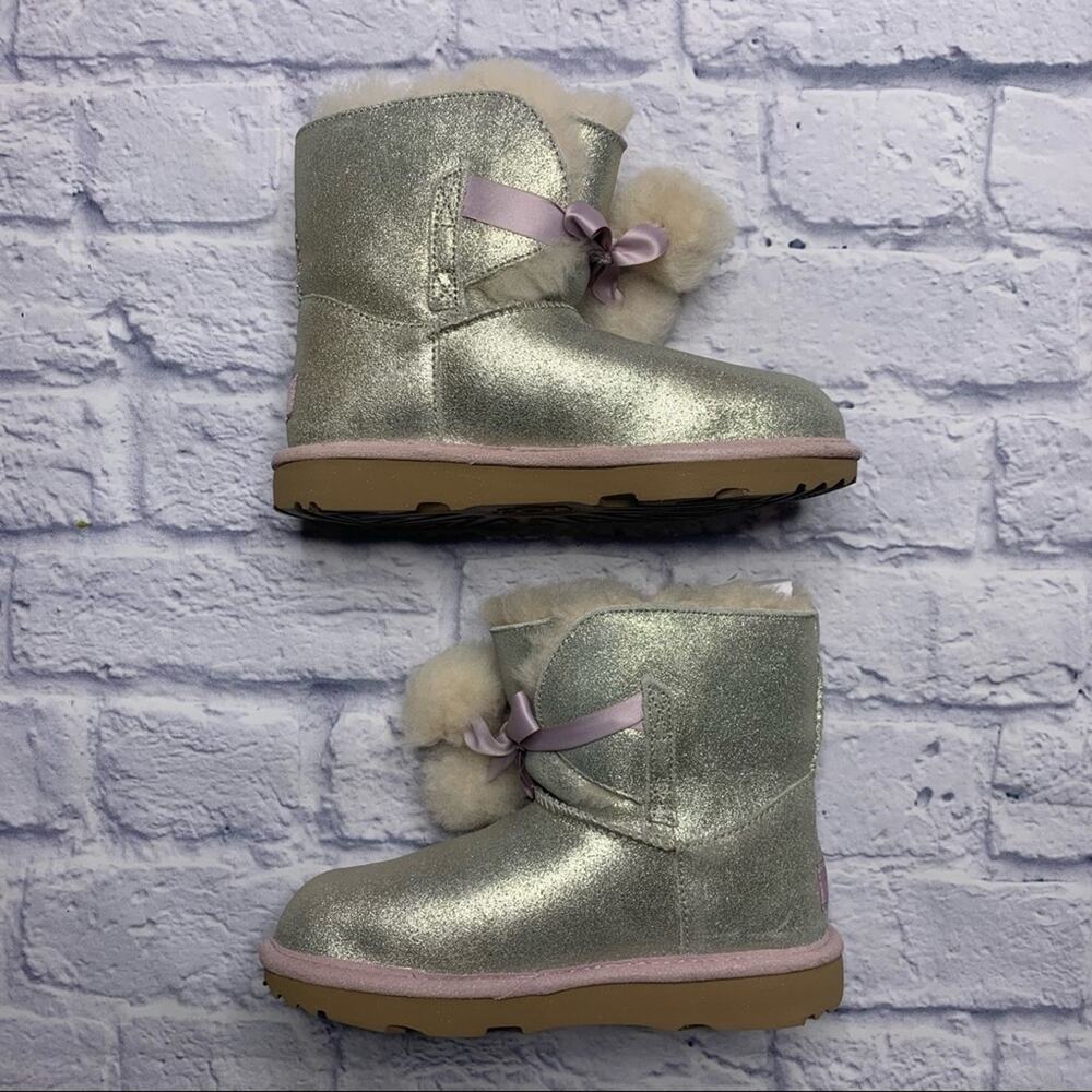 UGG Gita Bootie in Gold